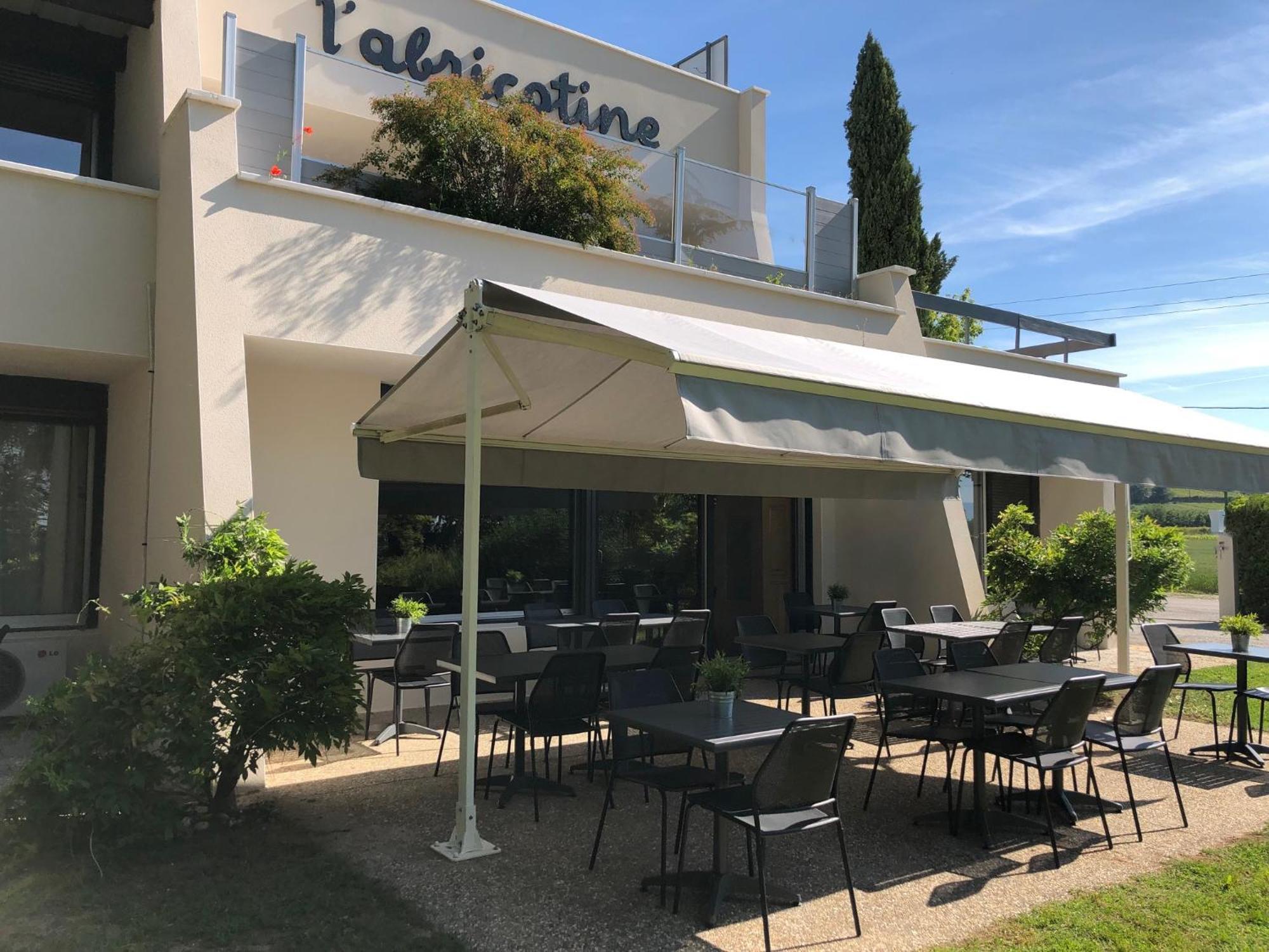 Logis Hotel L'Abricotine Tain-lʼHermitage Zewnętrze zdjęcie